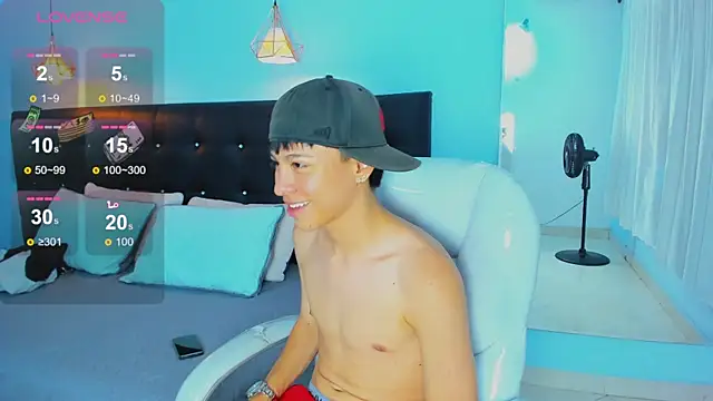 Abraham horny18 online show from November 5, 8:20 pm