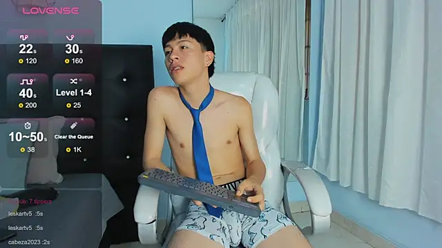 Abraham horny18 online show from November 6, 8:21 pm