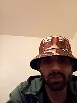 Snapshot of soraya97 chatting on September 13, 11:04 pm soraya97 online show from September 13, 11:04 pm