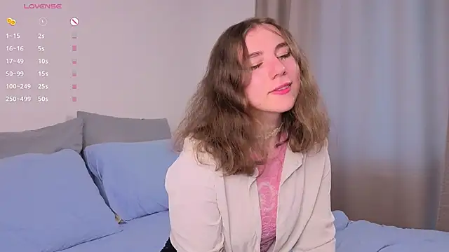 Snapshot of JoanMurphy chatting on September 14, 10:14 am JoanMurphy online show from September 14, 10:14 am