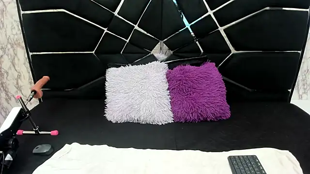 Snapshot of EXOTIC_EBONY_ chatting on November 2, 8:00 pm EXOTIC EBONY online show from November 2, 8:00 pm