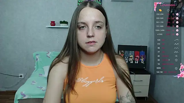 Snapshot of Violetwin chatting on September 8, 3:55 pm Violetwin online show from September 8, 3:55 pm