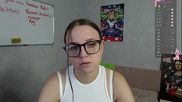 Snapshot of Violetwin chatting on October 15, 4:18 pm Violetwin online show from October 15, 4:18 pm