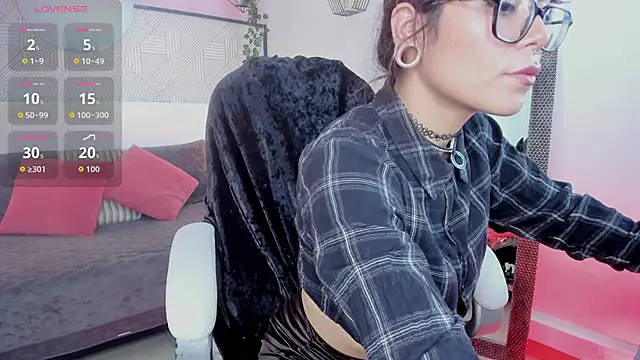 Esmeralda CO online show from October 8, 6:27 pm