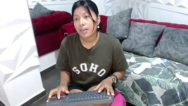 canela a73 online show from September 15, 4:51 pm