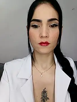 Snapshot of jamila_zair chatting on October 22, 1:11 pm jamila zair online show from October 22, 1:11 pm