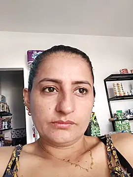 Snapshot of Titiss8921 chatting on November 3, 2:07 pm Titiss8921 online show from November 3, 2:07 pm