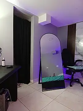 Snapshot of zafina_09 chatting on January 19, 9:57 am zafina 09 online show from January 19, 9:57 am