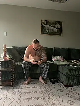 Flowerdaddyxh online show from January 11, 1:49 pm