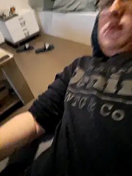 Snapshot of geilerd122 chatting on January 5, 5:49 pm geilerd122 online show from January 5, 5:49 pm