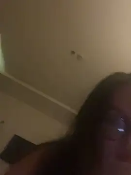 Snapshot of cherryrosealiee chatting on February 10, 11:25 am cherryrosealiee online show from February 10, 11:25 am