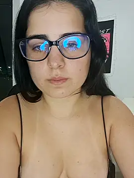 Snapshot of CutteGirl99 chatting on September 14, 12:54 am CutteGirl99 online show from September 14, 12:54 am