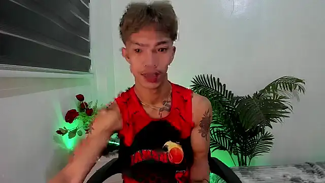 jersthebigfuckerxxx online show from October 1, 7:31 pm