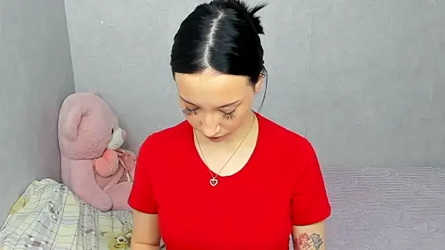 EileenMoores online show from March 11, 4:02 pm