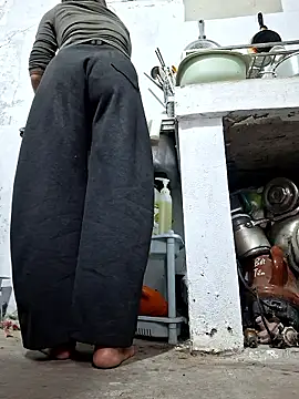 Snapshot of irina_hana chatting on February 3, 2:53 am irina hana online show from February 3, 2:53 am