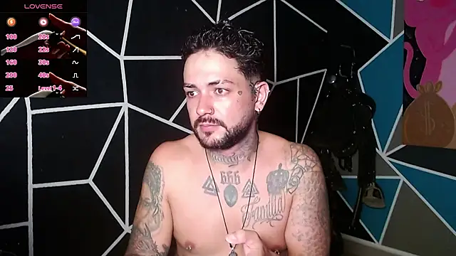 Snapshot of nicolastorres99 chatting on November 26, 3:18 am nicolastorres99 online show from November 26, 3:18 am