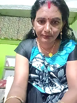 Snapshot of ZIVAA chatting on September 18, 10:17 am ZIVAA online show from September 18, 10:17 am