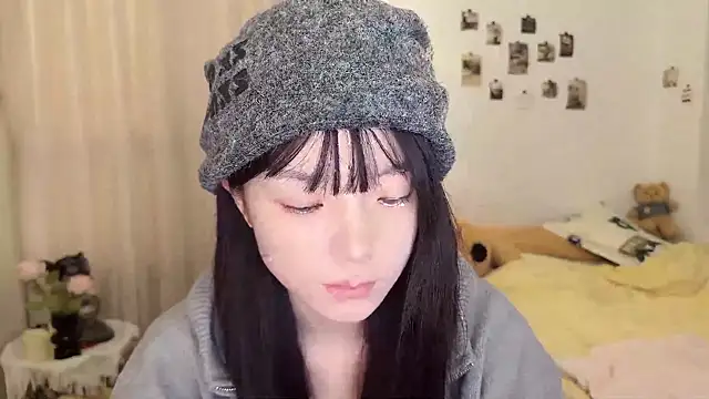 Momo-xx online show from January 13, 1:11 am