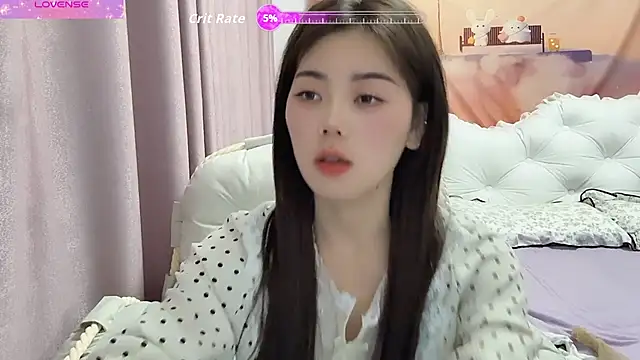 bao-bao- online show from May 2, 6:57 pm