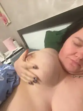 SunnyLeila2101 online show from November 2, 9:50 pm