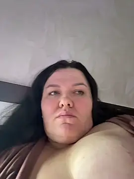 Snapshot of SunnyLeila2101 chatting on February 28, 7:26 pm SunnyLeila2101 online show from February 28, 7:26 pm