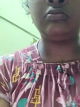 Snapshot of Tamilreethu chatting on October 28, 7:34 am Tamilreethu online show from October 28, 7:34 am