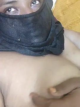 Snapshot of Tamilreethu chatting on January 6, 6:11 pm Tamilreethu online show from January 6, 6:11 pm