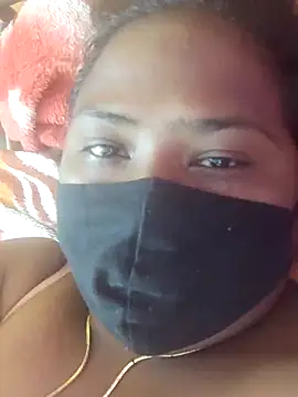 Snapshot of Tamilreethu chatting on February 8, 10:29 am Tamilreethu online show from February 8, 10:29 am