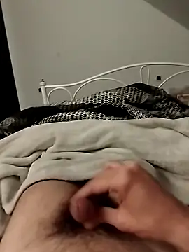 Snapshot of tip_hard_cock chatting on October 25, 4:24 pm tip hard cock online show from October 25, 4:24 pm
