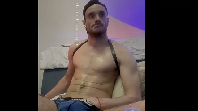 sexbooy27 online show from October 29, 10:33 pm