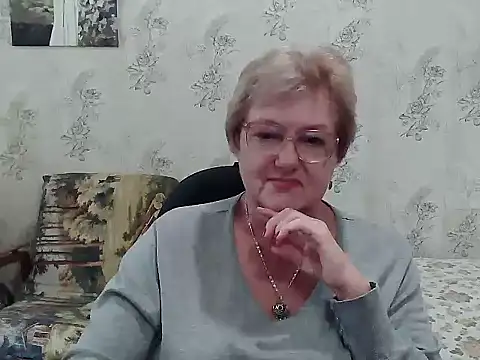 Renata62011 online show from September 27, 1:49 pm