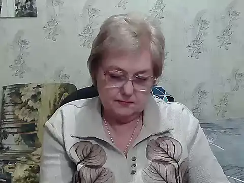 Renata62011 online show from December 5, 6:04 pm