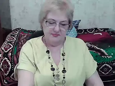 Snapshot of Renata62011 chatting on June 24, 12:48 pm Renata62011 online show from June 24, 12:48 pm