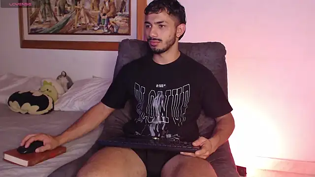 Snapshot of ArturoCardona_ chatting on February 28, 11:44 am ArturoCardona online show from February 28, 11:44 am