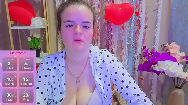 Luisa Rosee online show from February 13, 8:16 pm