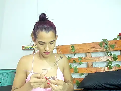 Snapshot of cris_dulce chatting on February 28, 11:50 pm cris dulce online show from February 28, 11:50 pm