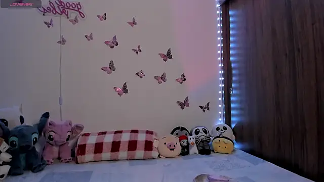 tiffany sofia 1 online show from January 6, 8:01 pm