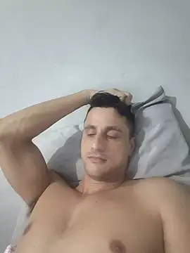 Snapshot of Caiostripchat chatting on July 19, 2:15 am Caiostripchat online show from July 19, 2:15 am