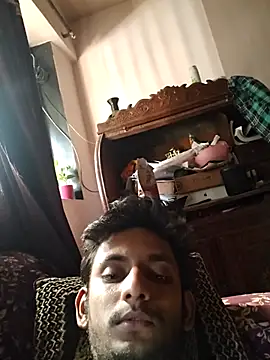 yung cplz online show from May 24, 10:42 am