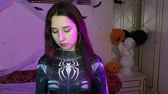 Eva Maller online show from October 27, 11:36 am