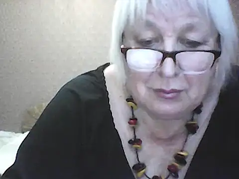 Alexia64231 online show from September 11, 3:34 pm