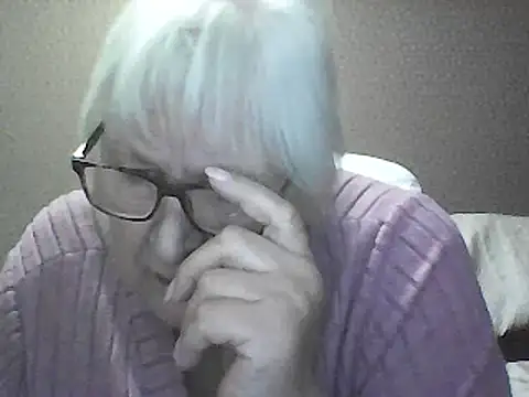 Alexia64231 online show from September 21, 3:19 am