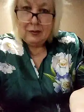 Alexia64231 online show from November 27, 12:13 am