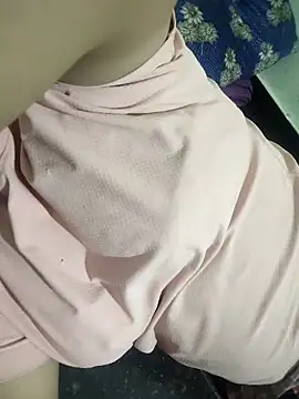 Bhabi-Hot0 online show from April 14, 1:28 pm