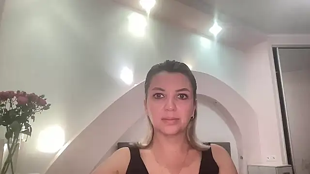 Snapshot of Beautysoul_ chatting on September 28, 4:34 pm Beautysoul online show from September 28, 4:34 pm