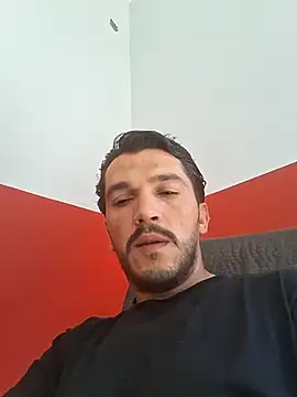 Snapshot of bisexsualman chatting on July 8, 10:53 am bisexsualman online show from July 8, 10:53 am
