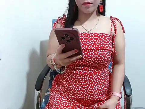 Snapshot of Sweet_jinns69 chatting on May 9, 7:46 am Sweet jinns69 online show from May 9, 7:46 am
