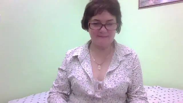 Snapshot of Galina56301 chatting on November 24, 6:07 pm Galina56301 online show from November 24, 6:07 pm