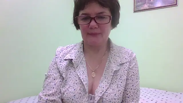 Snapshot of Galina56301 chatting on November 26, 6:31 pm Galina56301 online show from November 26, 6:31 pm