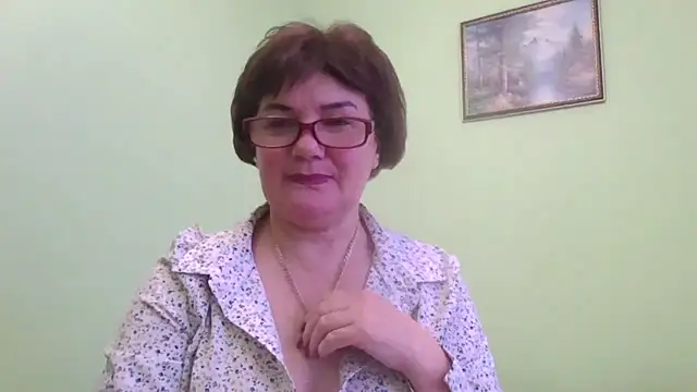 Snapshot of Galina56301 chatting on November 29, 1:03 pm Galina56301 online show from November 29, 1:03 pm